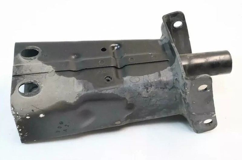 07-13 Mercedes W221 S600 S550 Front Right Side Bumper Reinforcement Bracket OEM