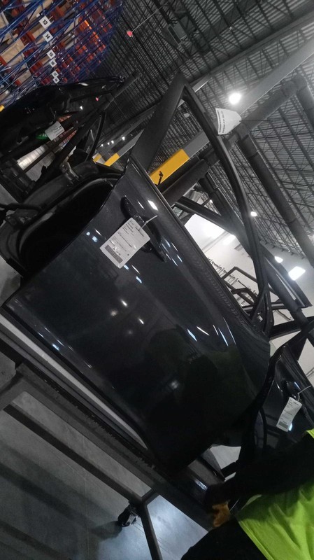2018 Hyundai Kona Right Front Door Grey OEM Used 663585 45000 Miles