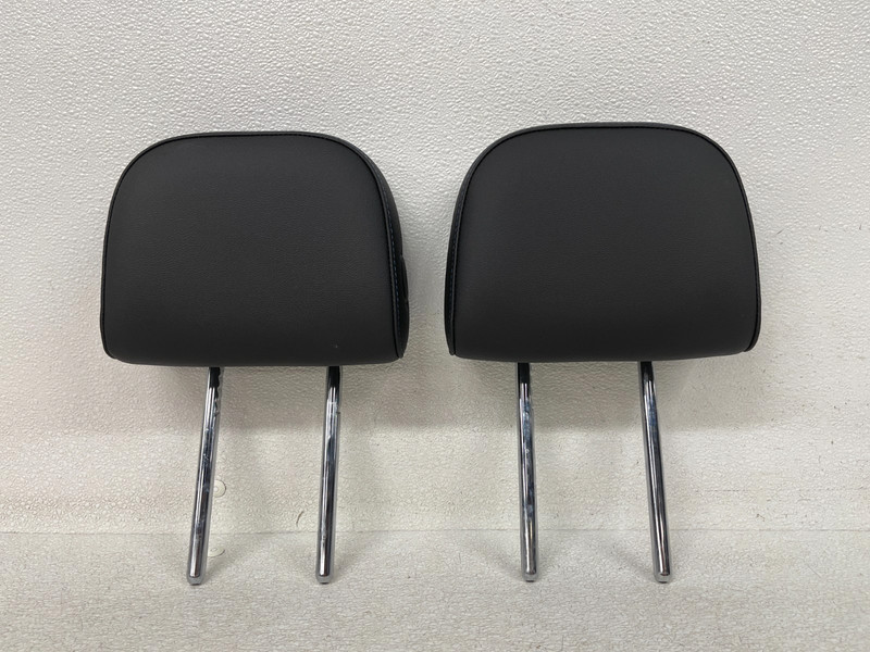⭐2024-2025 BUICK ENVISTA REAR LH & RH SEAT HEAD REST BLACK LEATHER OEM LOT2674
