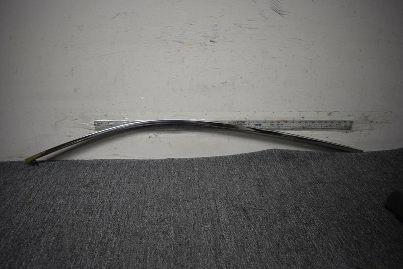 2014-2019 INFINITI Q50 MOLDING FRONT RIGHT DOOR WINDOW FACTORY OEM