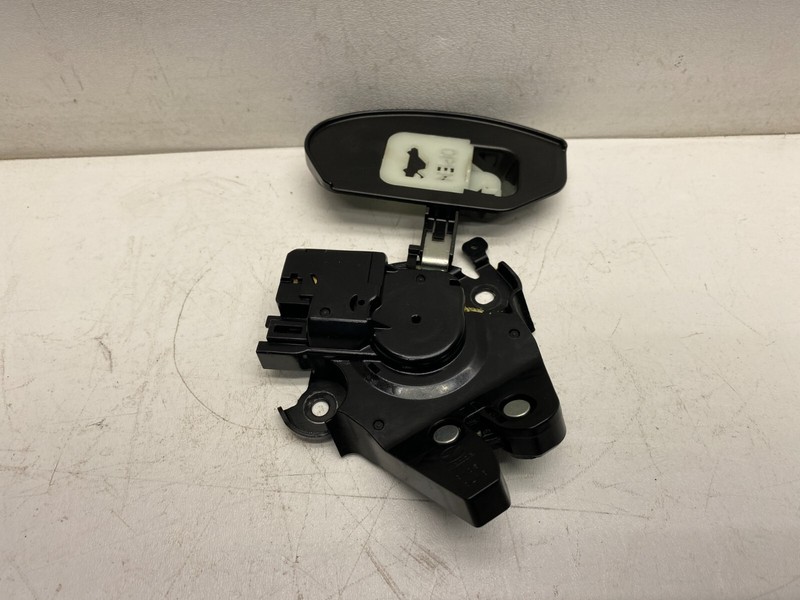 2014-2016 MAZDA 6 REAR TRUNK LID LATCH ACTUATOR ASSEMBLY OEM