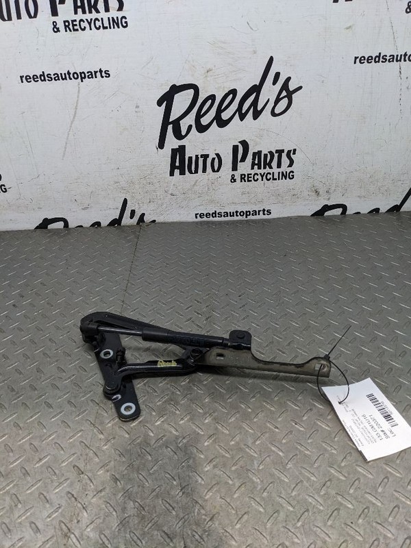 2016-2023 Chevrolet Camaro Rear Left Driver Side Trunk Hinge Support OEM 1193755