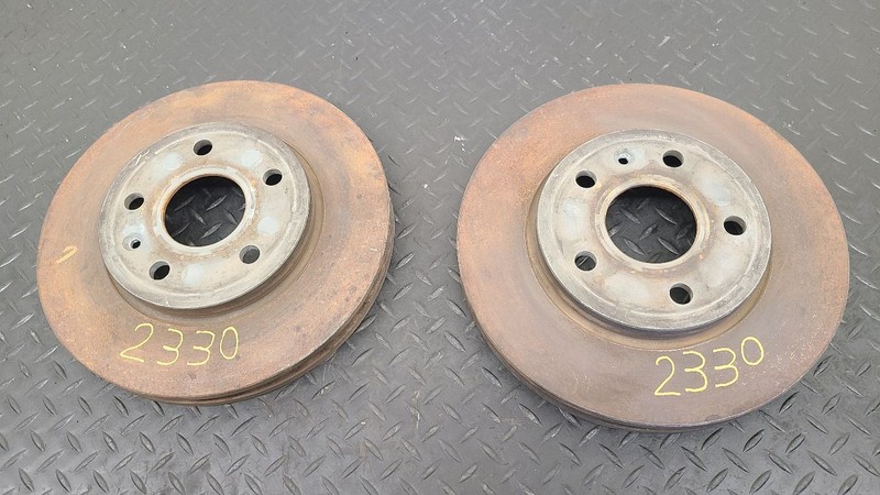 13-16 Chevrolet Malibu Front Brake Rotors Pair OEM 23118529