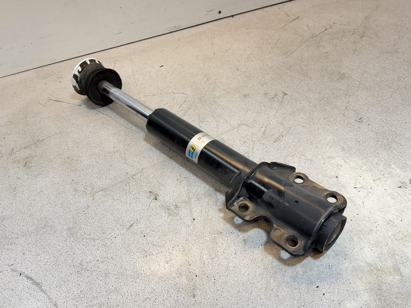 02-06 Dodge Mercedes Sprinter 2500 T1N Front Left Driver Side Strut Suspension