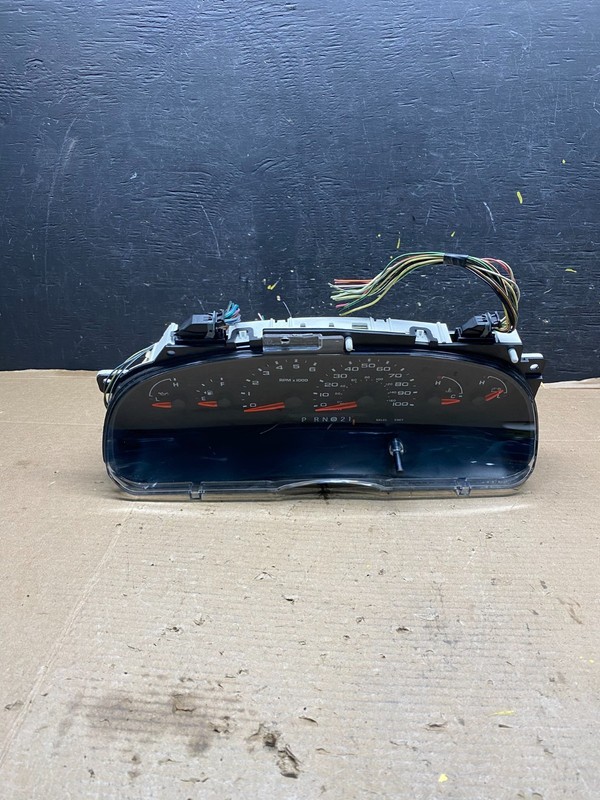 20064 to 2008 Ford E250 E350 Gauge Speedometer Cluster OEM r2823 DG