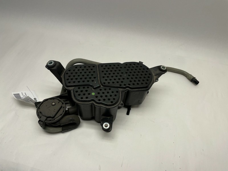 2015-2020 PORSCHE MACAN FUEL VAPOR EVAPORATOR CHARCOAL CANISTER OEM 63K MILES