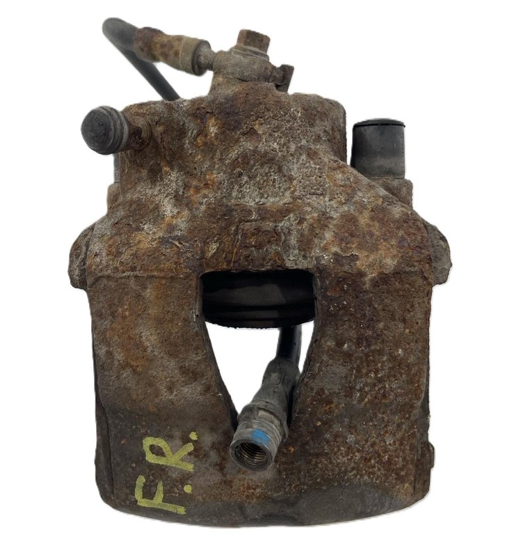 2006 Volkswagen Beetle Front Right Passenger Side Caliper Assembly RH OEM