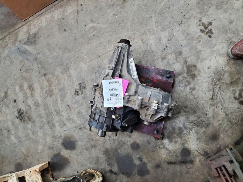 Transfer Case Floor Shift 4 Speed Opt MN8 Fits 03-05 SIERRA 2500 PICKUP 306845
