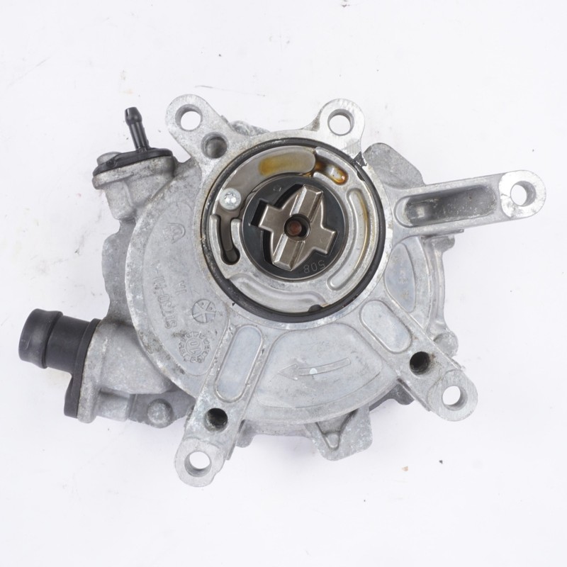 Mercedes W221 S550 CL550 CLS63 AMG Engine Motor Vacuum Pump 2762300165 OEM