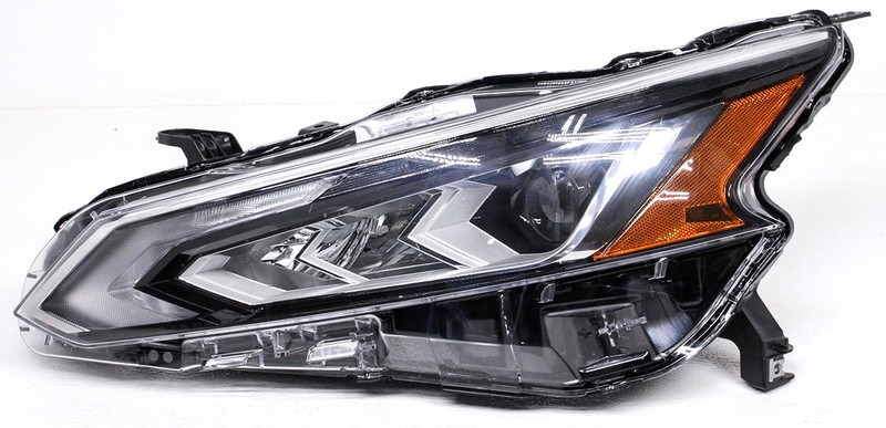 OEM Nissan Altima Left Driver Side LED Headlamp Lower Mount Missing 26060-6CA6A