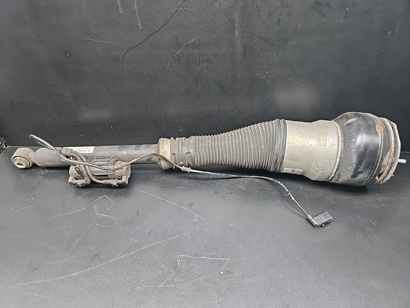 15-17 Mercedes W217 S550 Coupe Rear Left Airmatic Suspension Shock Strut OEM