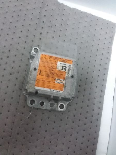 SRS Control Module Computer Floor Behind Console Fits 12 QUEST 988201JA1A