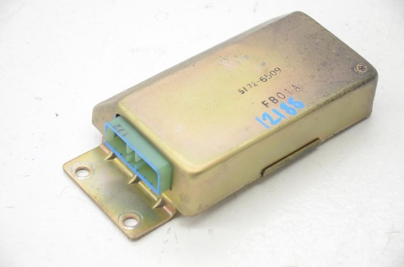 1986-1988 Mazda RX7 FC Multifunction Control Module X4T3 5172 6509