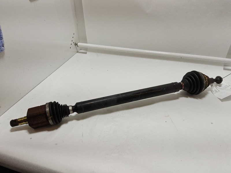 Passenger Axle Shaft 1.8L VIN 1 5th Digit Fits 05-18 JETTA 3561402
