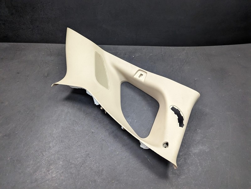 Rear Right Quarter Upper Trim Panel 2019 Jeep Cherokee 6SA56HL1AB 2020 2021 2022