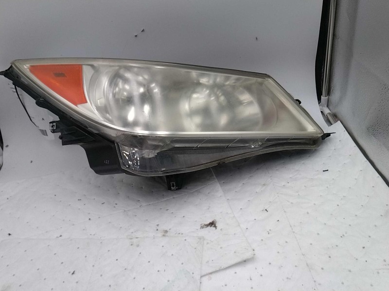 2012 Buick LaCrosse Right Headlight Assembly Gold OEM 198014 151K Miles