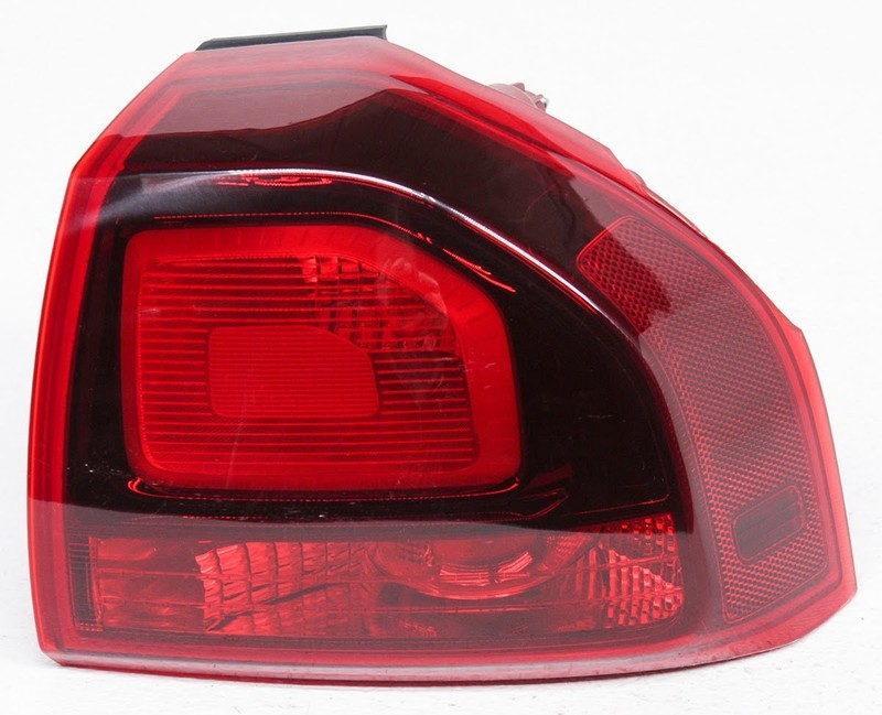 OEM Kia Niro, Niro EV Right Passenger Side Halogen Tail Lamp Lens Chip