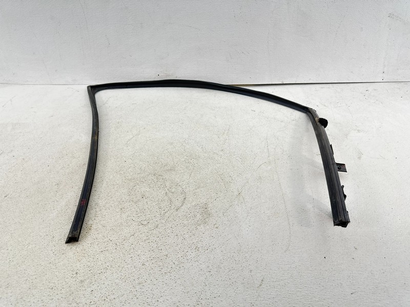 2015 - 2017 ACURA TLX REAR right SIDE DOOR BODY WEATHERSTRIP SEAL OEM