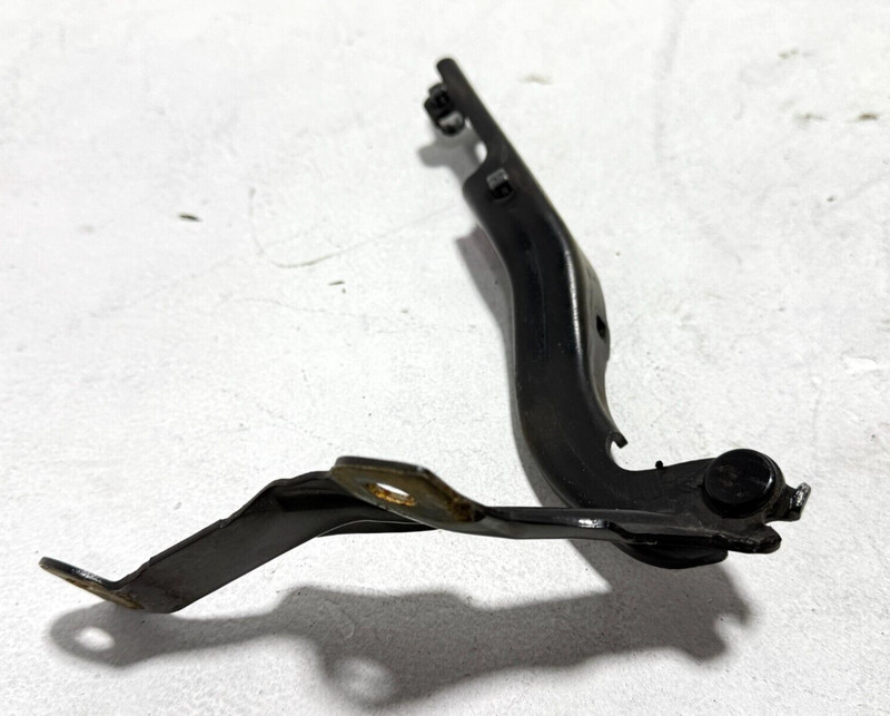 2018-2022 Honda Accord Front Right Passenger Hood Hinge Bracket OEM