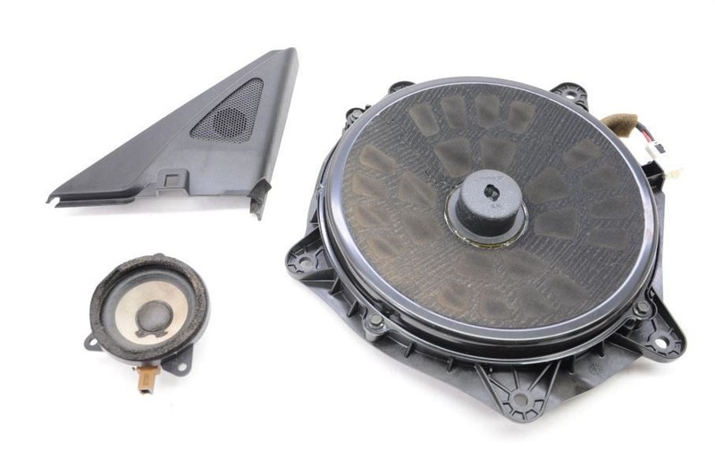 2009-2013 Infiniti G37 RWD Passenger Right Front Door Speaker Set 28148JK30A