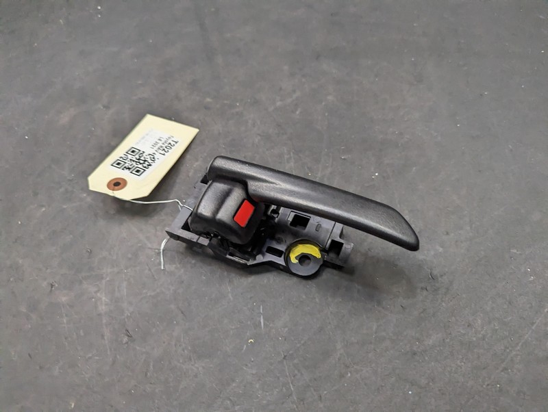 Rear Right Door Inside Handle 2021 Toyota RAV4 69205-02300-C0 2019 2020 2022