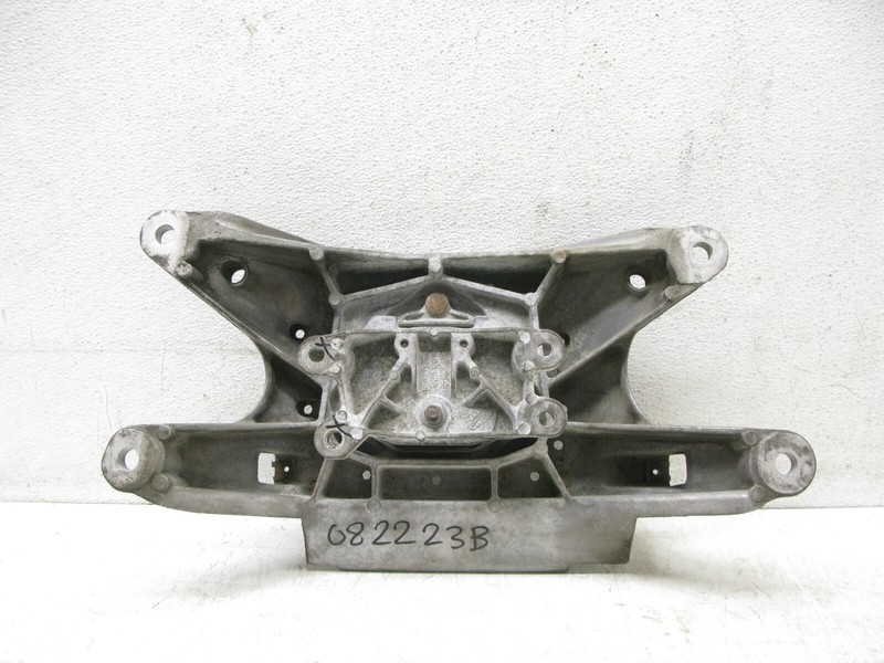 10-17 AUDI 8T S5 S4 3.0 A4 A5 A6 2.0 AUTOMATIC TRANSMISSION MOUNT BRACKET OEM 08