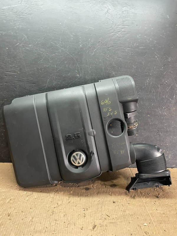 2005 - 2008 Volkswagen Jetta Beetle 2.5L Passat Engine Cover 07k129601j z3385 DG