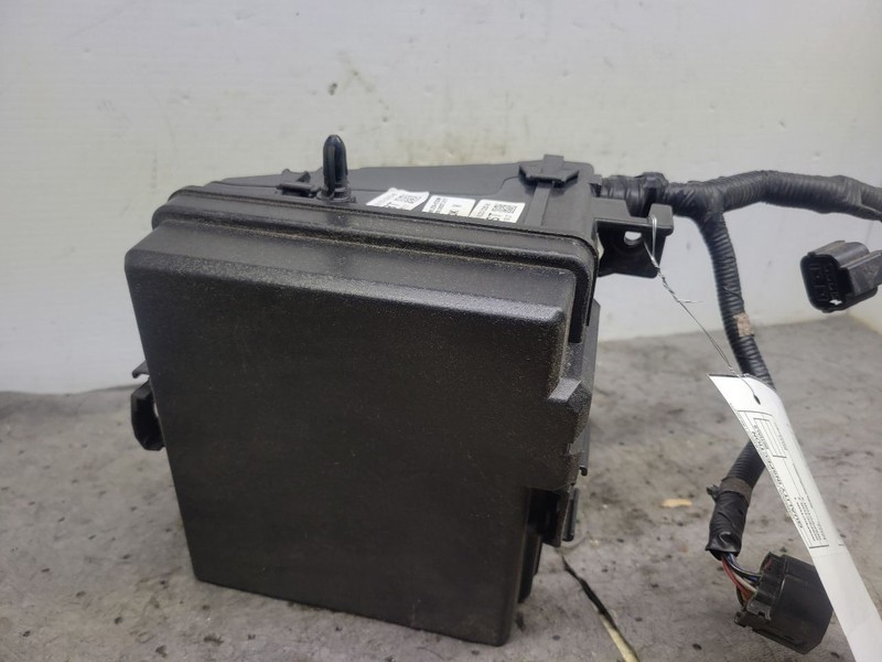 Fuse Box Engine Compartment Fits 19-21 TUCSON 1741266