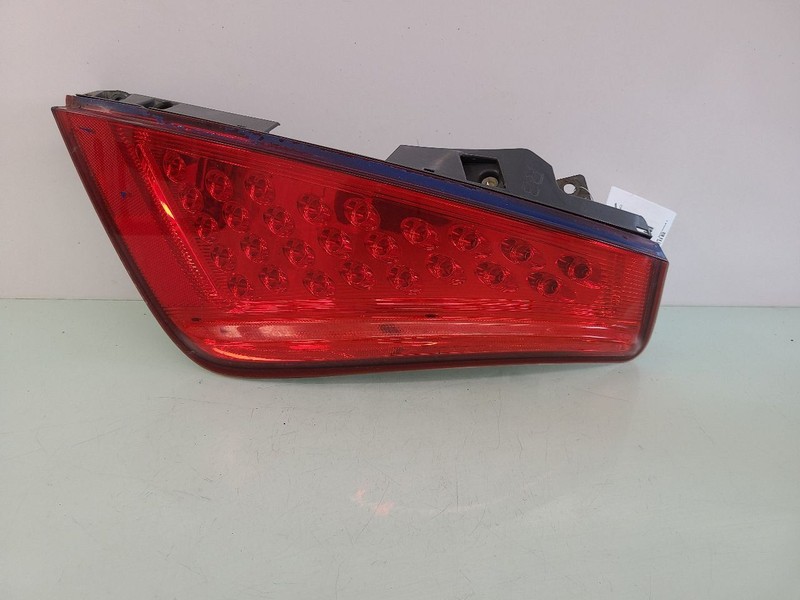 Passenger Tail Light Quarter Mounted Fits 06-07 MURANO 584240