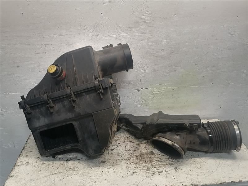 Air Cleaner 6.7L Diesel Fits 11-16 FORD F250SD PICKUP 800905