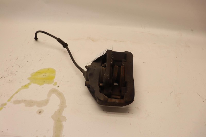 2008-2013 BMW M3 COUPE RWD FRONT LEFT DRIVER SIDE BRAKE CALIPER OEM