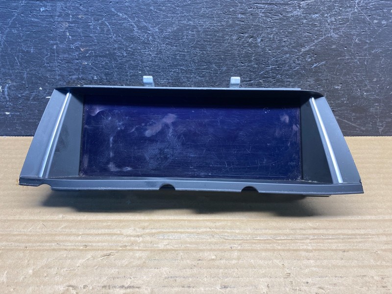 2009-2015 BMW F01 740i 750i Central Info Display GPS Monitor Screen AE4812 DG
