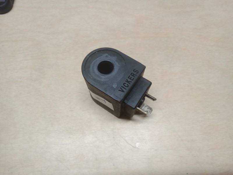Vickers 30580 24VDC Solenoid Valve Coil