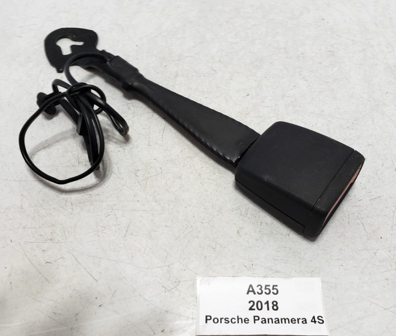 ✅ 17-23 OEM Porsche Panamera 4S 971 Front Right Passenger Seat Belt Buckle