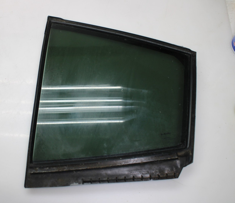 2020-2023 SUBARU LEGACY REAR LEFT BACK DOOR VENT GLASS OEM 62012AN21A RL