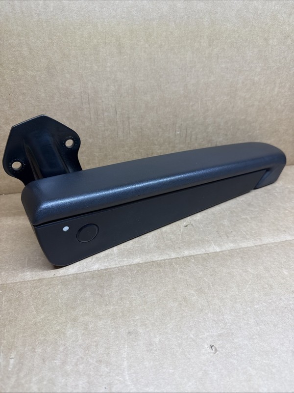 2014-2025 RAM PROMASTER FRONT LEFT SEAT ARMREST ARM REST OEM BLACK