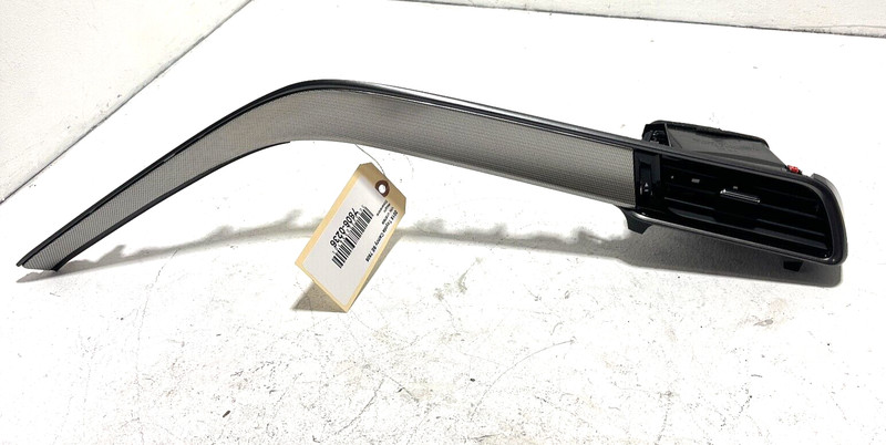 2019-20 TOYOTA CAMRY SE DASH DASHBOARD RIGHT SIDE BEZEL MOLDING & AIR VENT OEM