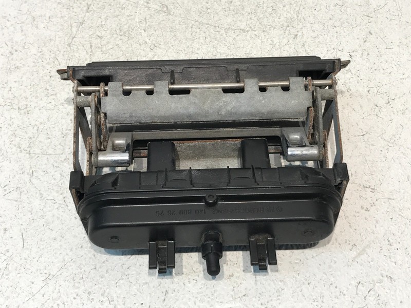 94-99 Mercedes W140 S500 Rear Trunk Hatch Vacuum Handle Actuator 1408002675