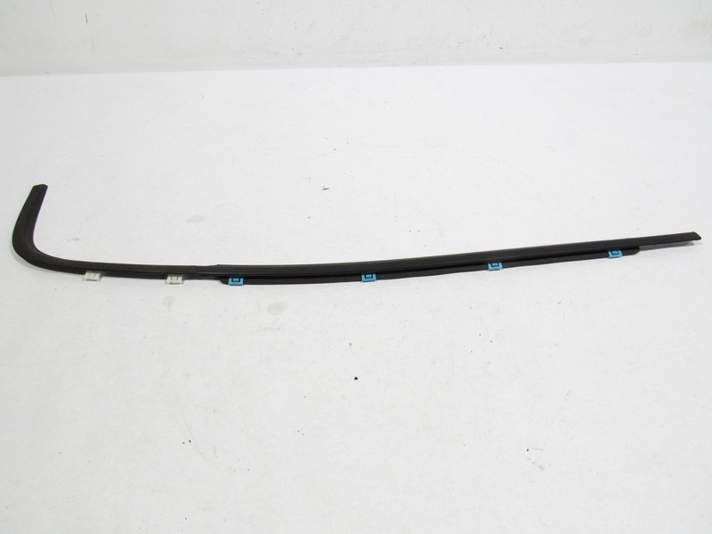 18-23 Kia Stinger GT1 2019 Rear Right Exterior Door Window Quarter Molding Set |