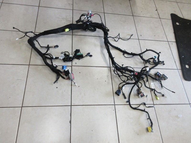 2022 2023 Jeep Wrangler JL 4XE Hybrid OEM Dash Wiring Harness 68529290