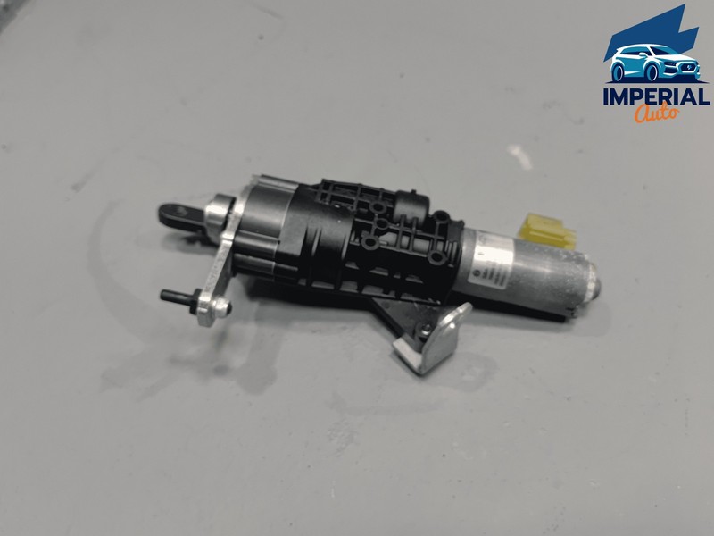 2020-25 AUDI SQ7 LIFTGATE PASSENGER SIDE POWER PULL DOWN MOTOR DRIVE UNIT OEM