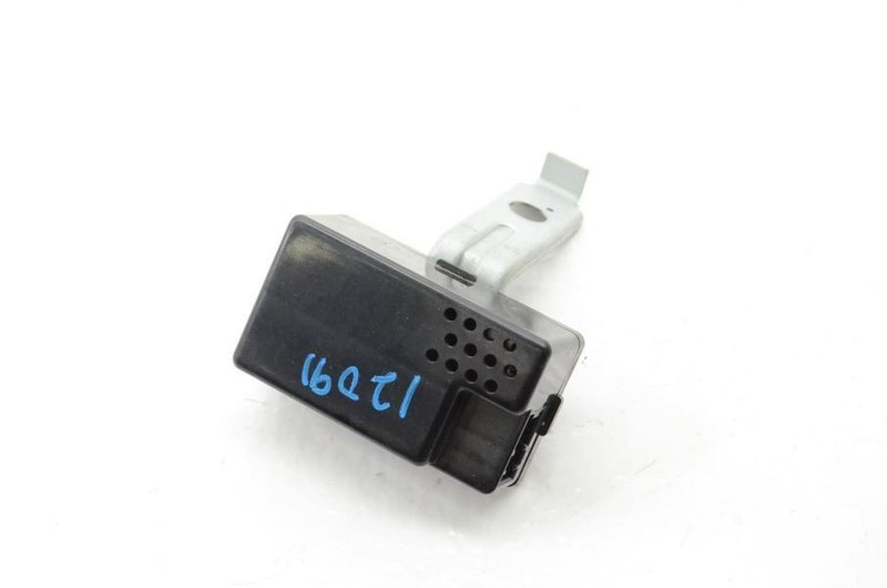 1987-1989 Nissan 300ZX VG30 Z31 2+0 Door Chime Warning Buzzer