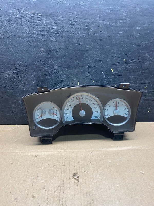 2006 to 2009 Dodge Dakota Instrument Speedometer Gauge Cluster OEM T1917 DG