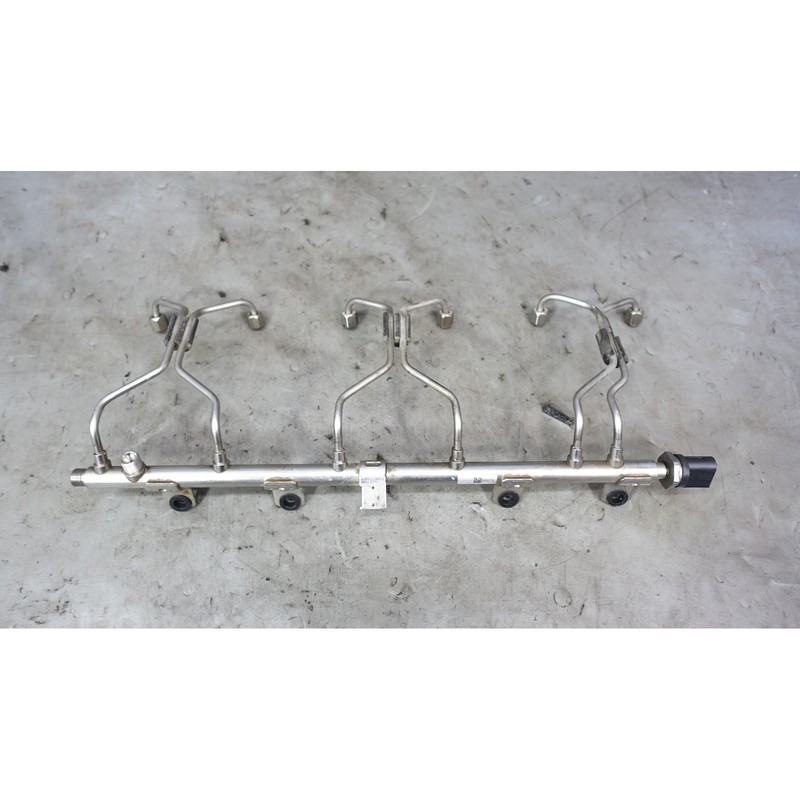 2015-2020 BMW F80 M3 F82 M4 S55 Factory High-Pressure Fuel Delivery Rail OEM