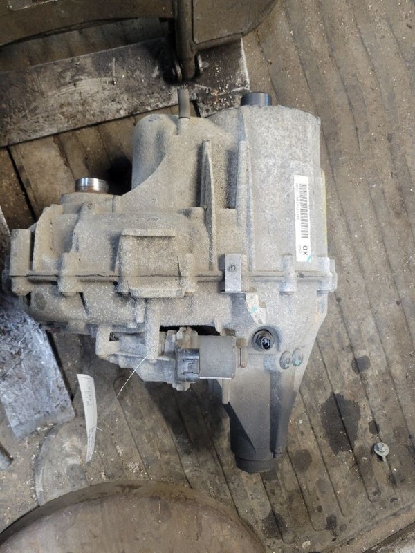 Transfer Case Transfer Case Opt NP0 ID Sy Fits 10-14 SUBURBAN 1500 1756413
