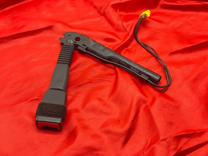 BMW F06 F12 F13 F33 4/6 Series M6 Right Passenger Seatbelt Buckle Receiver OEM✅