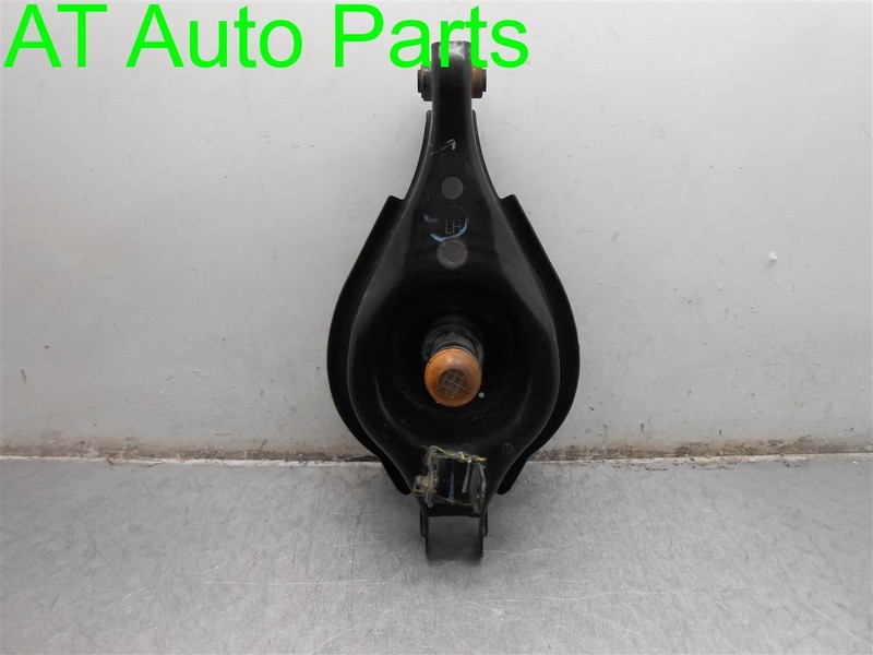 05-06 CHEVROLET EQUINOX REAR DRIVER LOWER CONTROL ARM OEM 15228793