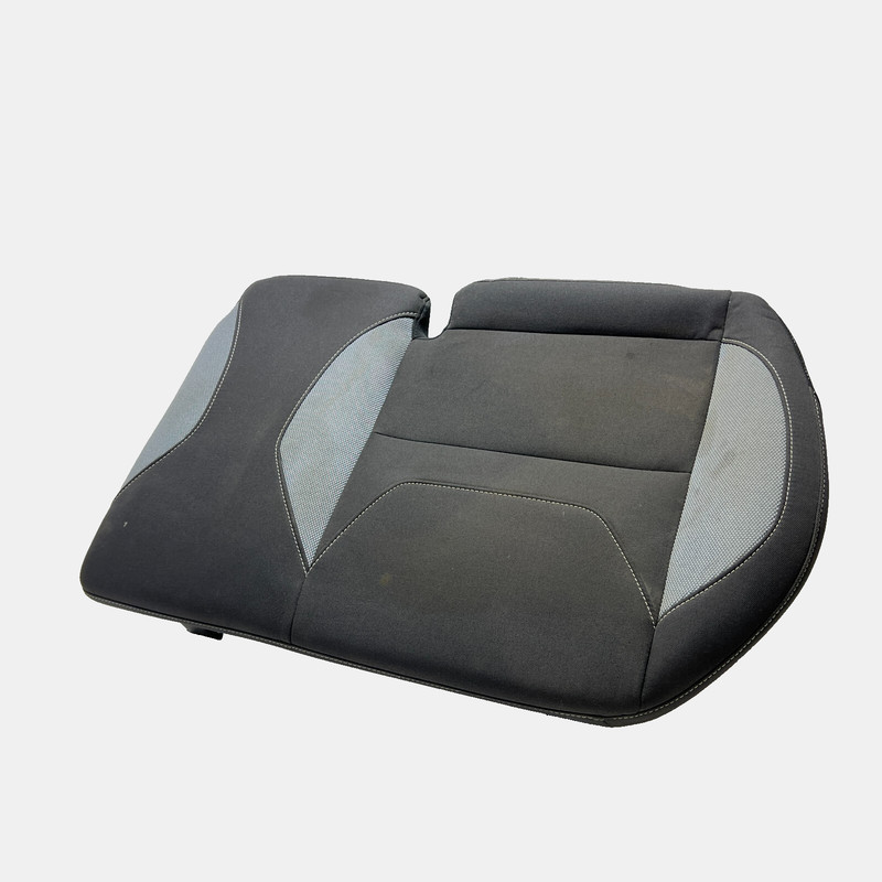 2015-2018 Ford Focus 2 Row Rear Left Driver Side Seat Cushion Pad OEM