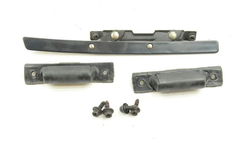 1984-1986 NISSAN 300ZX TURBO Z31 PASSENGER RIGHT SIDE T TOP HARDWARE