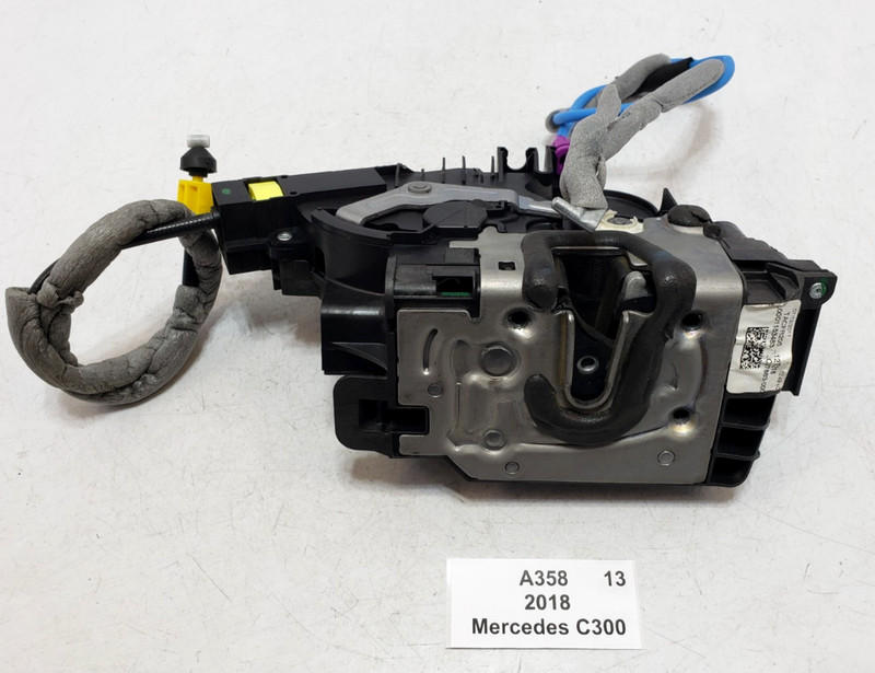✅ 15-20 OEM Mercedes C300 A205 Front Right Passenger Side Door Lock Actuator